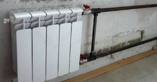 Установка биметаллических радиаторов отопления в квартире в Южно-Сахалинске - от 2111 руб.
